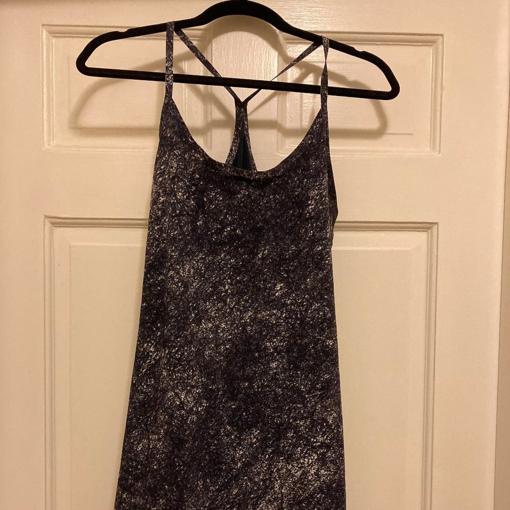 Seasonal Outdoor Voices Exercise Dress